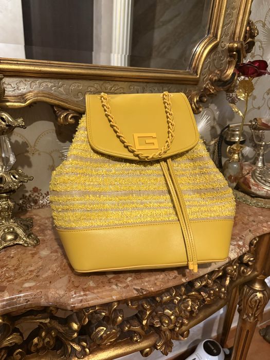 Rucsac Guess galben!
