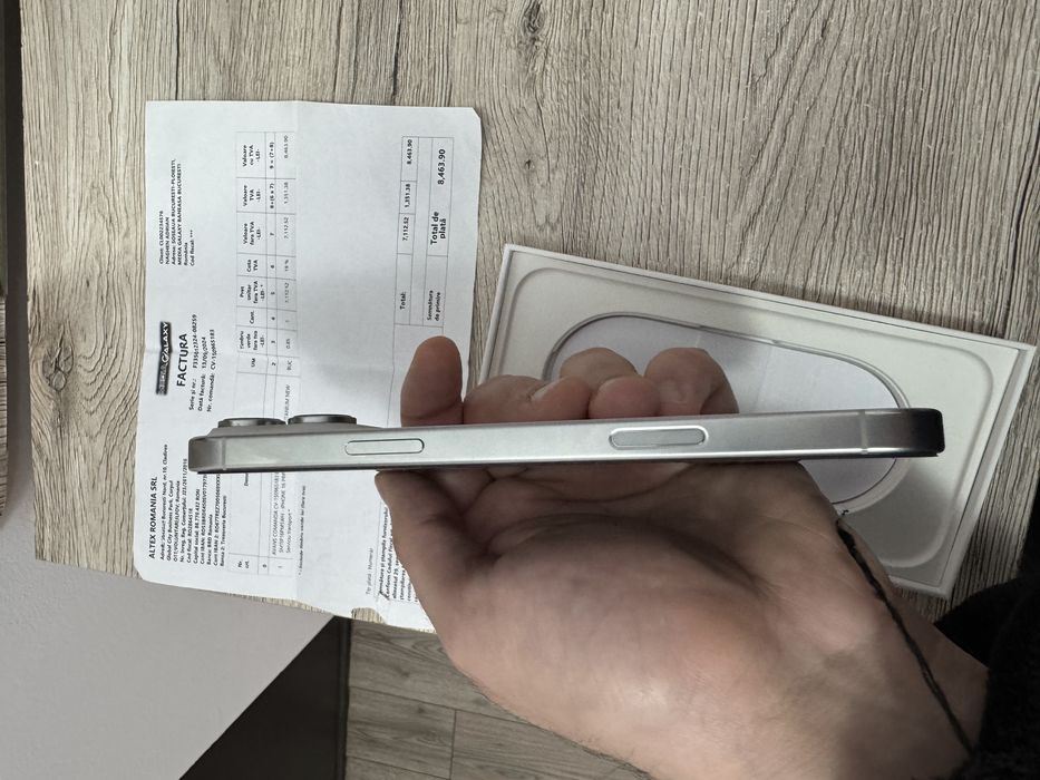 Vand iphone 16 pro max 512 GB White