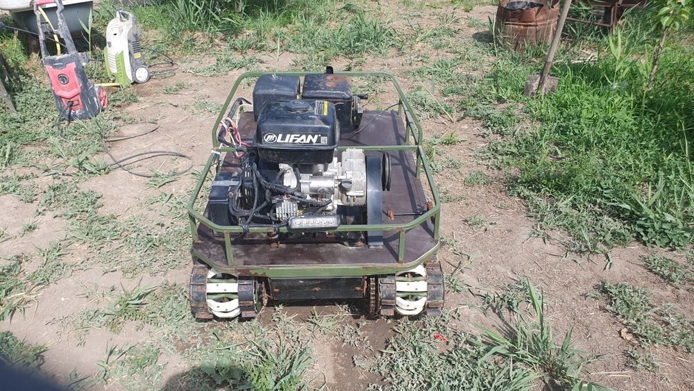 Продам мотобуксировщик