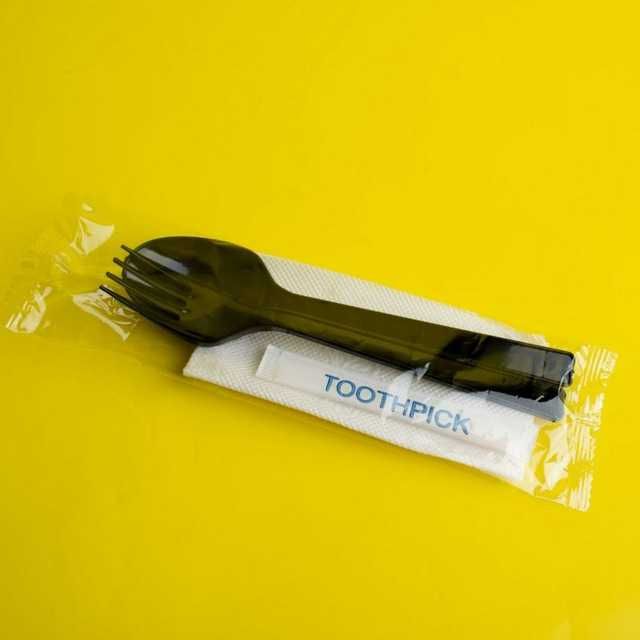 Одноразовые контейнеры круглые с крышкой (2500/3500 мл).