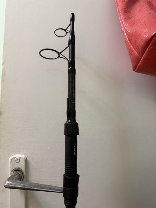 Vand 3 lansete sonik cu husa fiecare