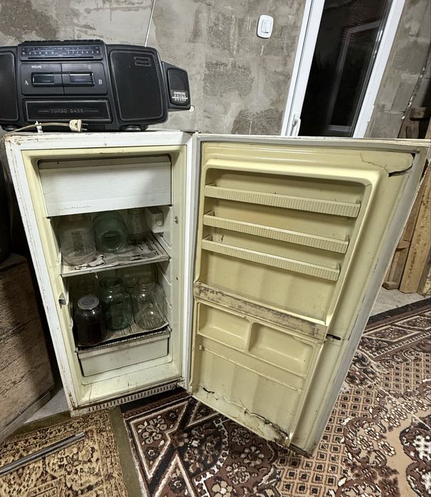 холодильник рабочий