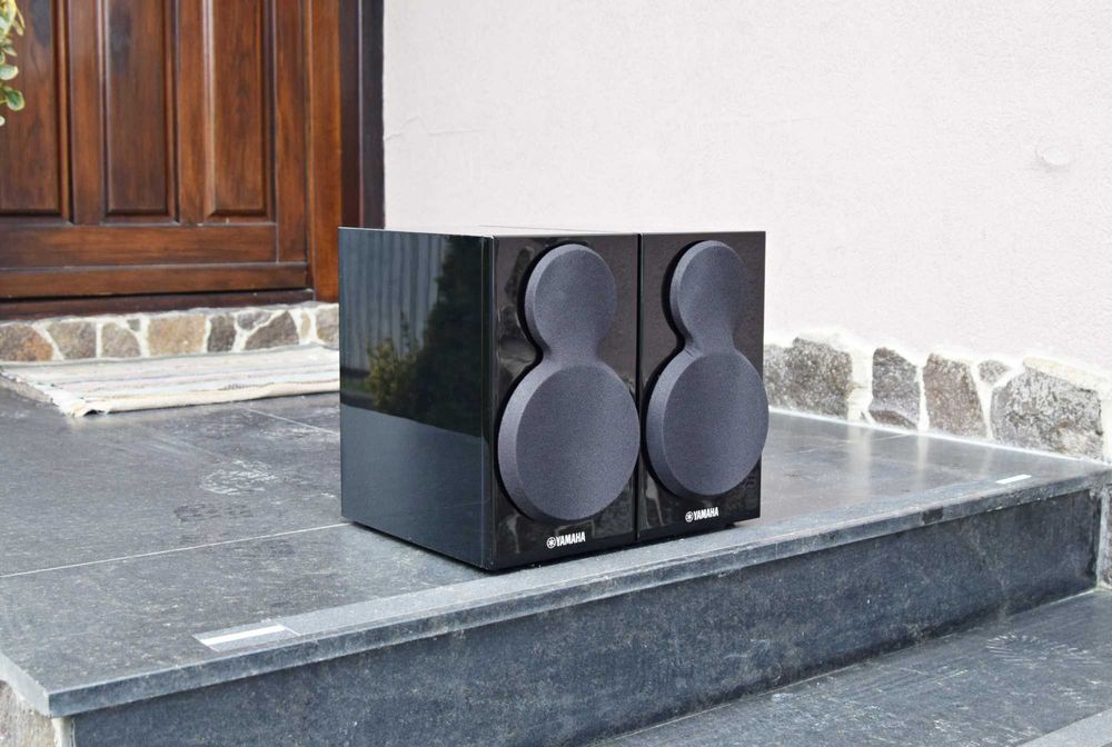 Boxe Yamaha NS-BP 300