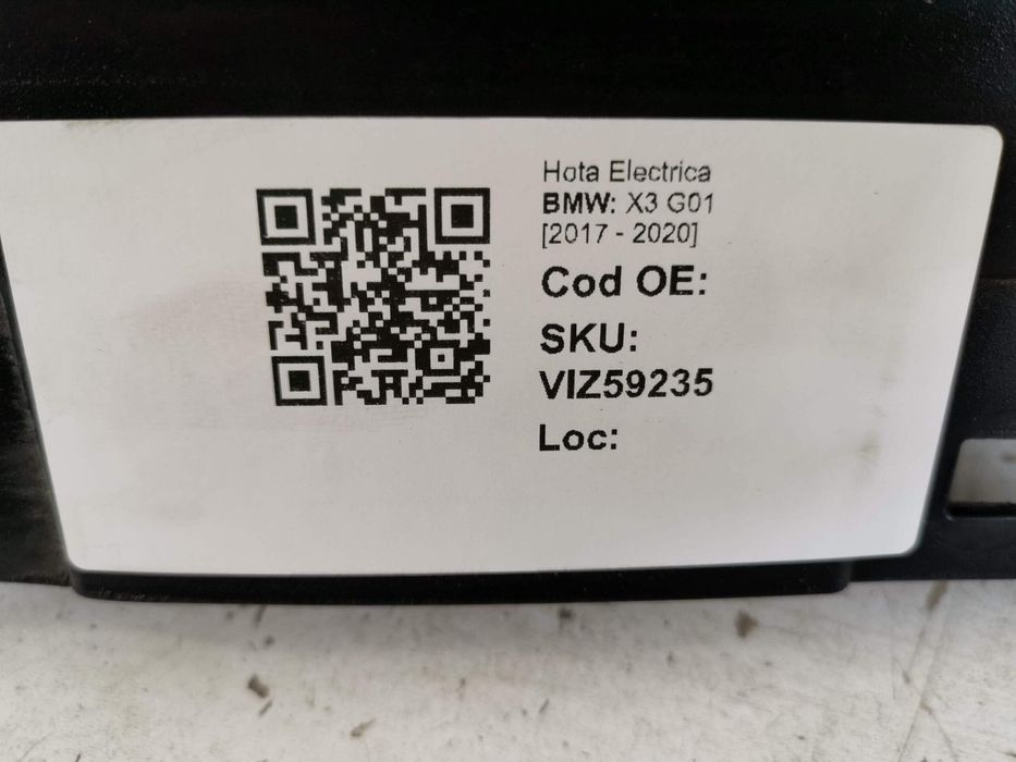 БМВ Х3 / BMW X3 [ - ] Оригинална електрическа предна решетка в добро с