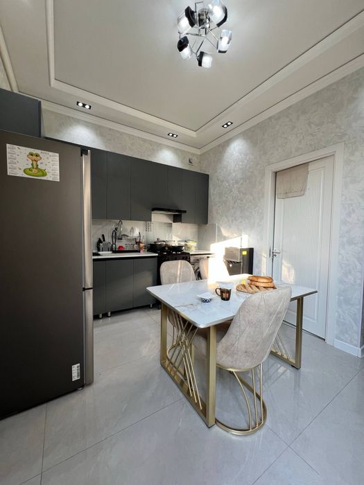 Продается 3-комнатная квартира(на земле) Янгихаёт,махалля Байнал Минал