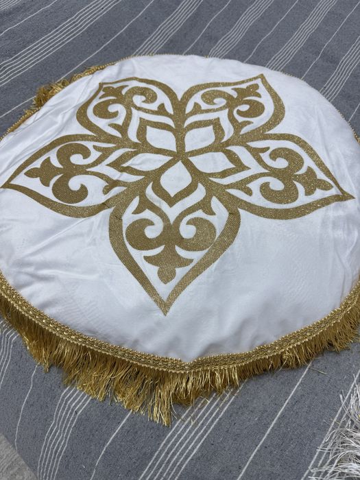 подушка для сырга салу