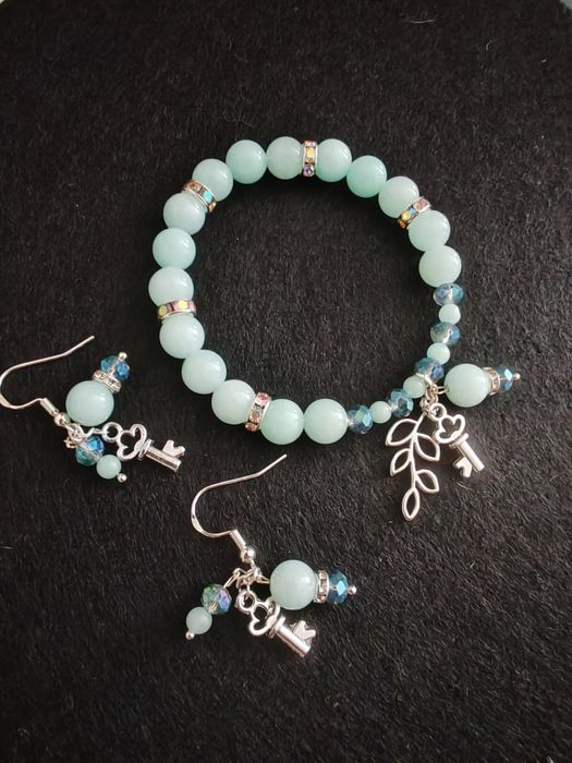 Комплект гривна с обеци-Светлозелен ангелит