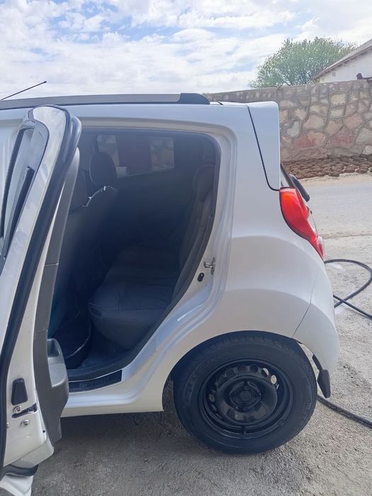 Spark sotiladi ideal xolatda