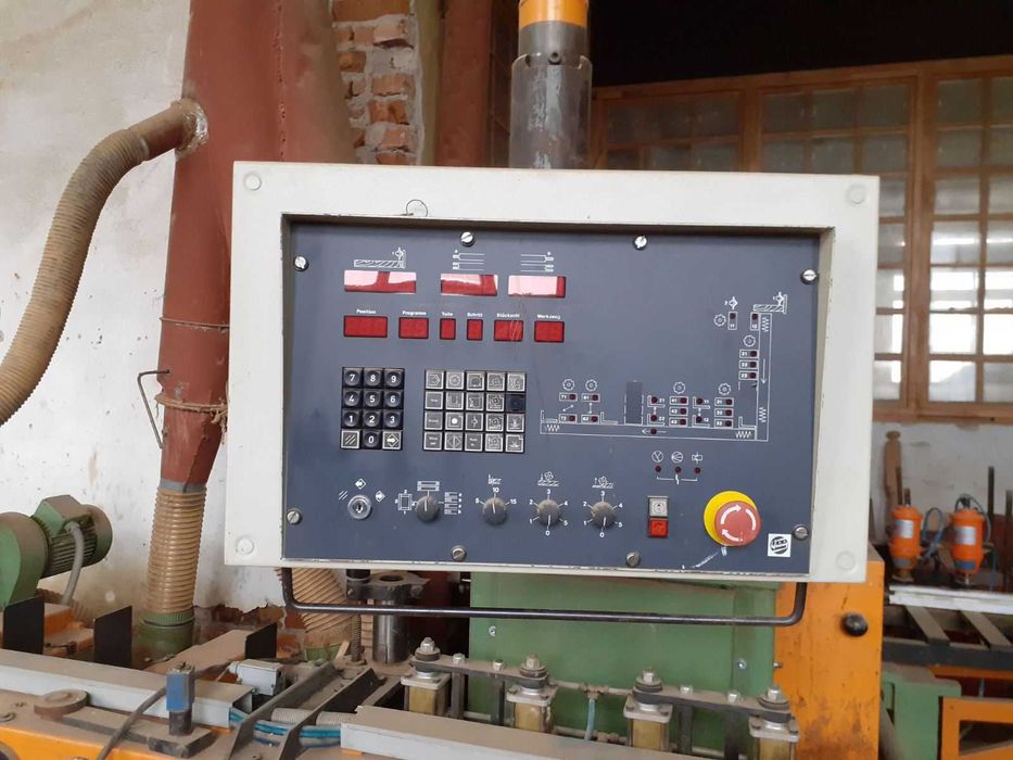 Вайнинг машина за дървена дограма