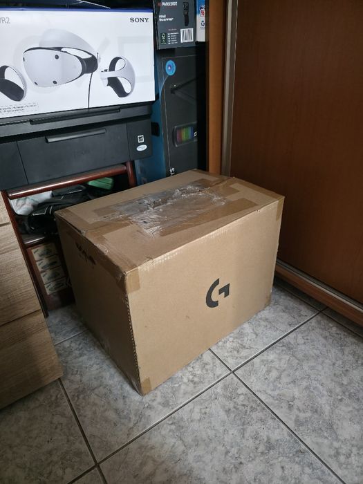 Pachet Gaming: Volan Logitech G29 (Ca Nou) + Căști Astro A10 - Pachet Complet