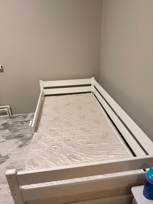 Продам детскую кровать