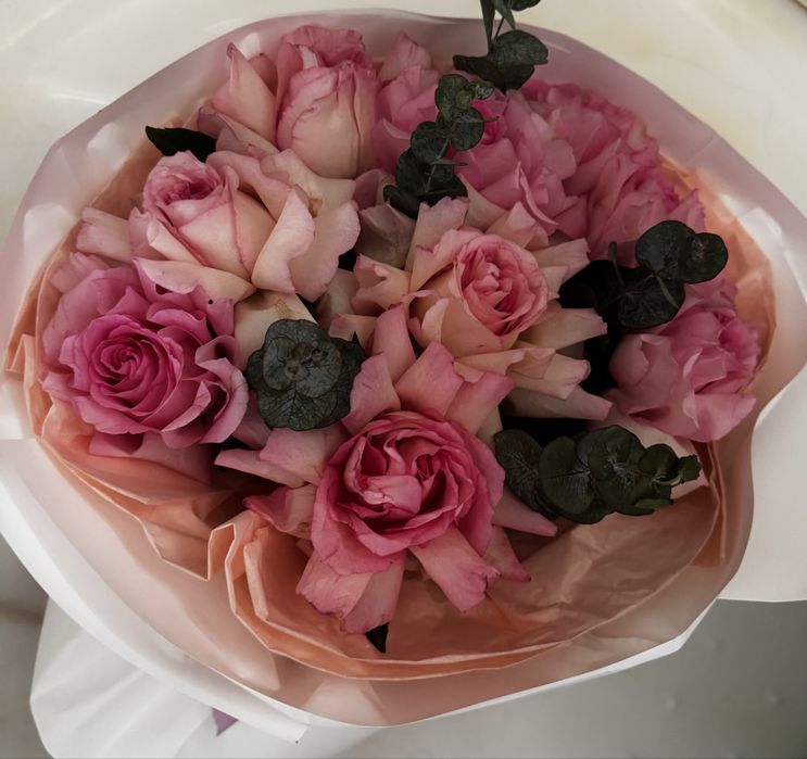 Букет цветов продается