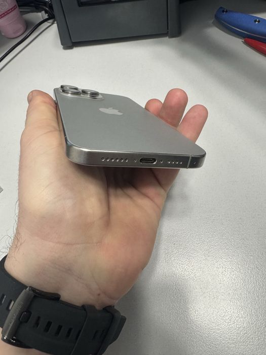 Iphone 15 pro max 256 gb. Titanium natural