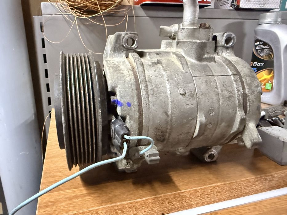 Компрессор кондиционера HONDA CR-av