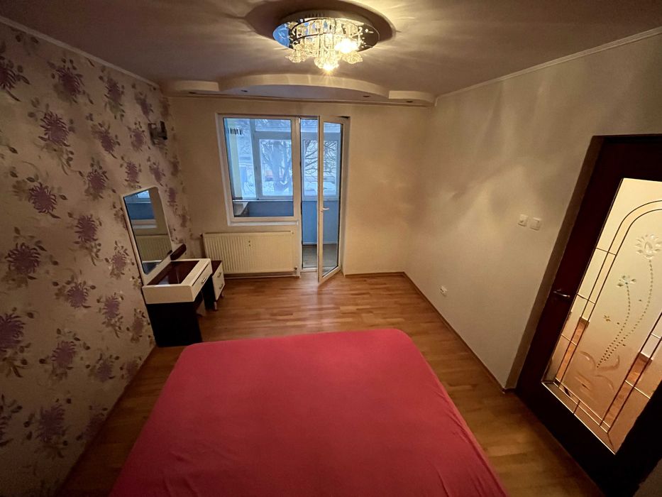 Apartament 2 camere de închiriat – Str. Mihai Viteazul, Piatra Neamț