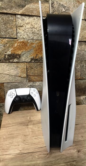 PlayStation 5 / Ps5 Disc Edition 1TB SSD cu +20 Jocuri + 1 Maneta Wireless + Accesorii Inlcuse