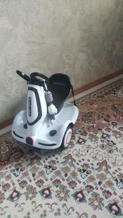 Продам новый электро машинку