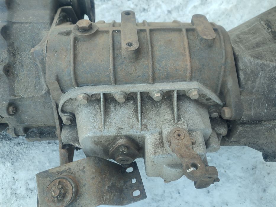 Продам коробку и раздатку от Уаз буханка