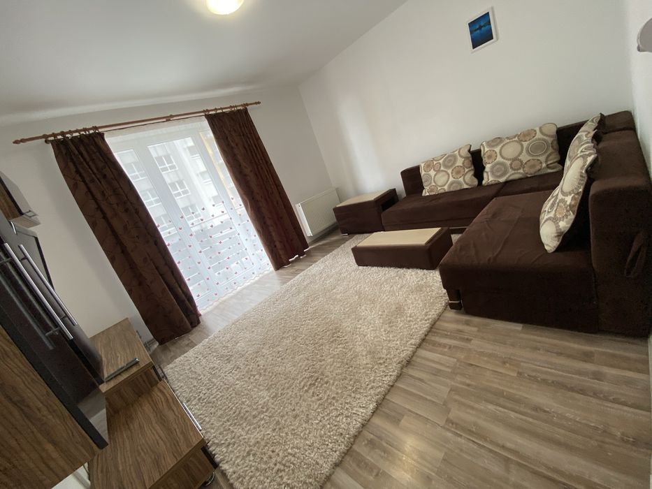 Inchiriez apartament 2 camere Avantgarden