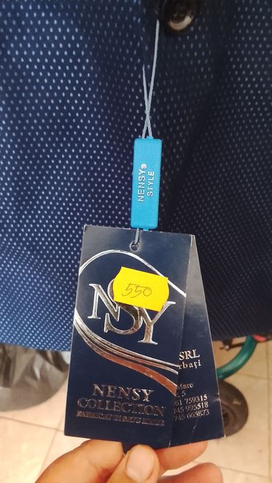 Vând costum  bărbați