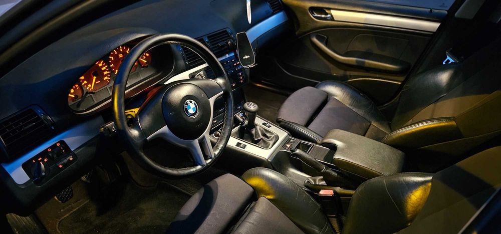 Vreau să-mi vând mașina bmw e46 318i