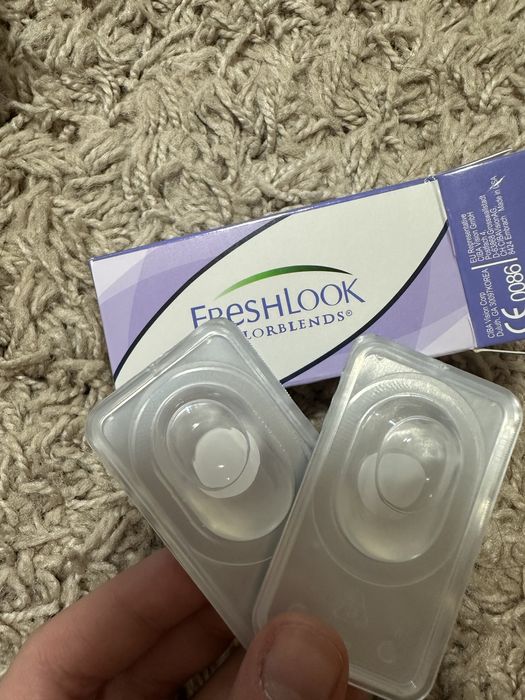 Линзы белые