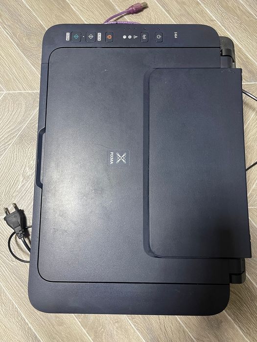 Продам принтер без катритжей