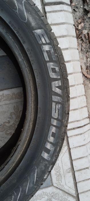 Продам шины лето R-19/255/50