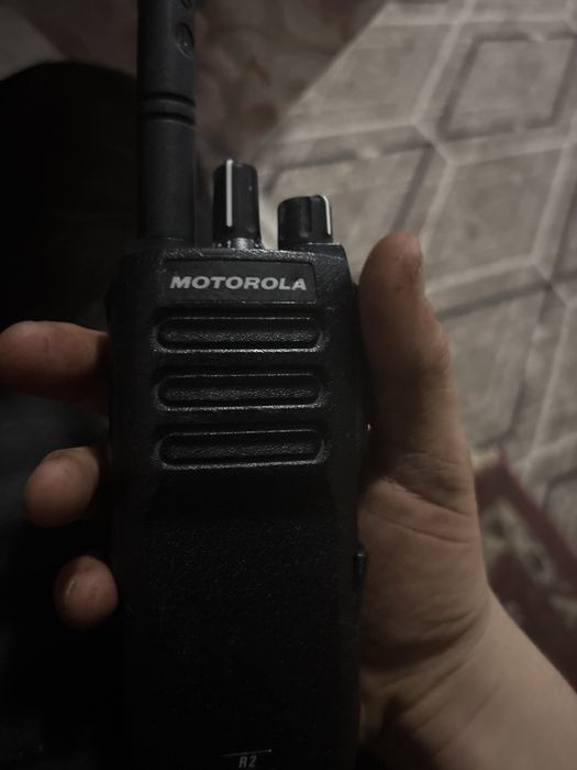 Statie radio motorola mototrbo R2 UHF