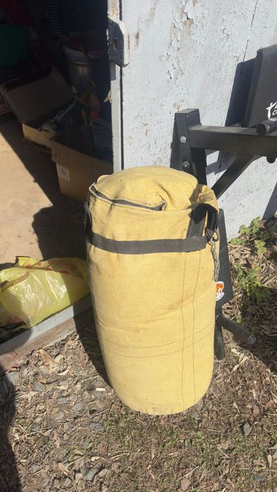 Турник, груша для бокса