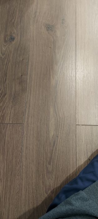 Продам ламинат остаток