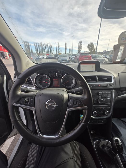 Vând Opel Mokka, benzină + GPL, motor 1.4 (2014).