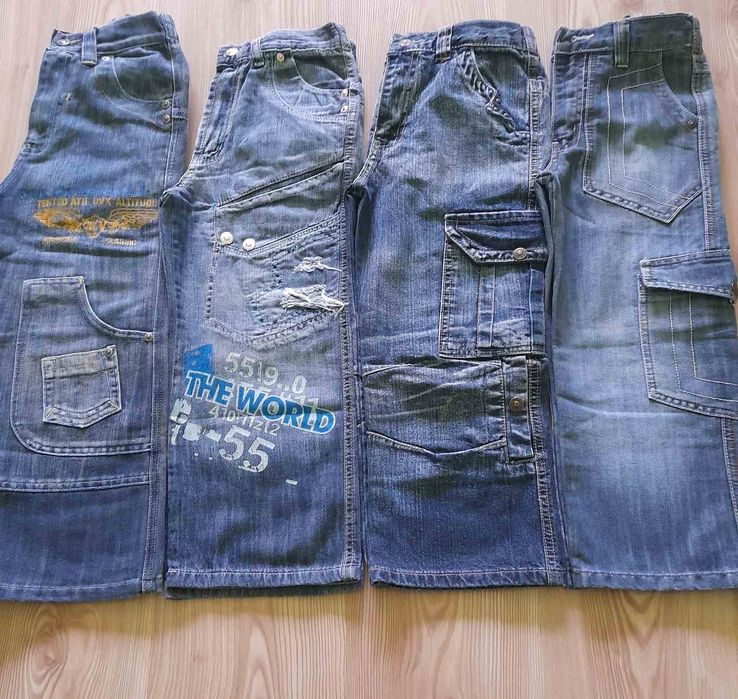 Нови дънки за момче