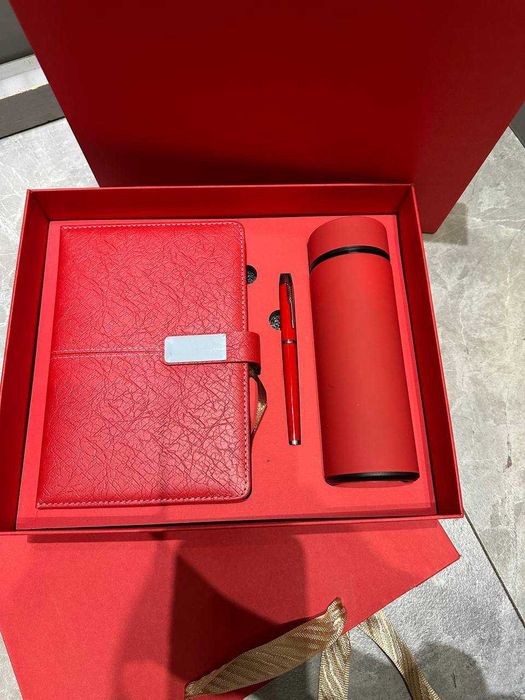 Бизнес набор с принтом - Bloknot naborlar