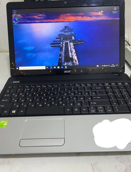 Ноутбук Acer продам срочно