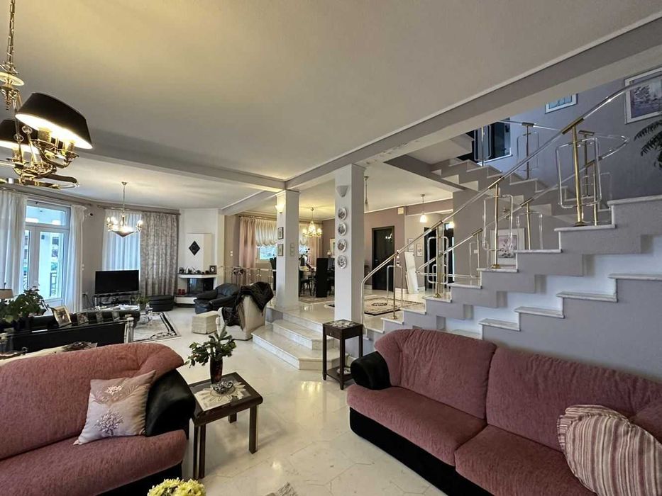 Продава се Къща в Пловдив, Кършияка - 600 кв.м за 1105 €/кв.м - Снимка #10