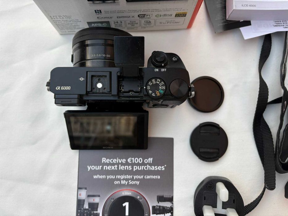 Фотоапарат Sony a6000