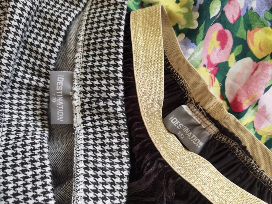 Fuste fete  11-12 ani