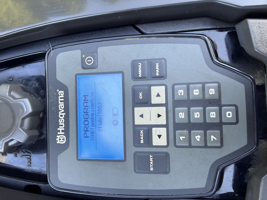 husqvarna automower 305 robot tuns iarba