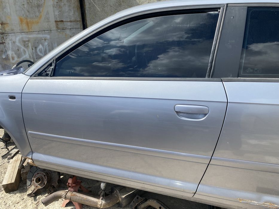 Предна лява врата ауди а3 3 врати