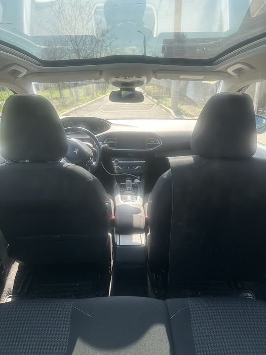 Vand Peugeot 308 SW automat 1.5 diesel