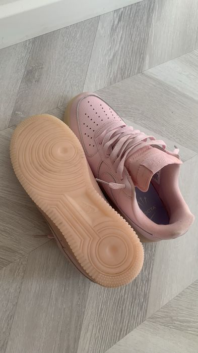 Air Force 1 x Nocta pink