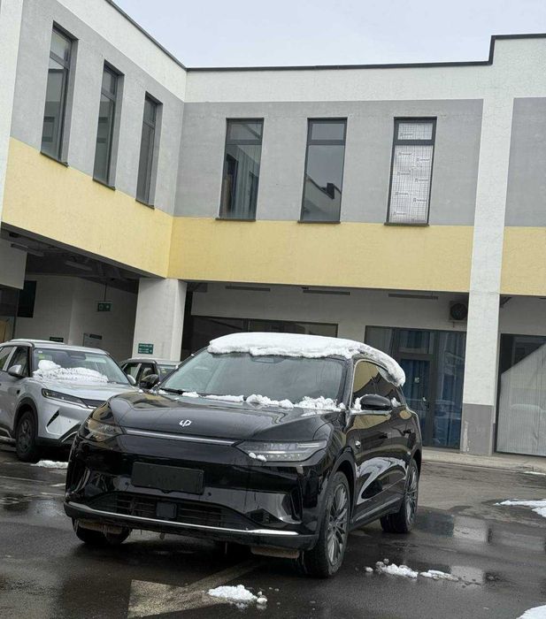leapmotor c11 yengisi bolib tolashga