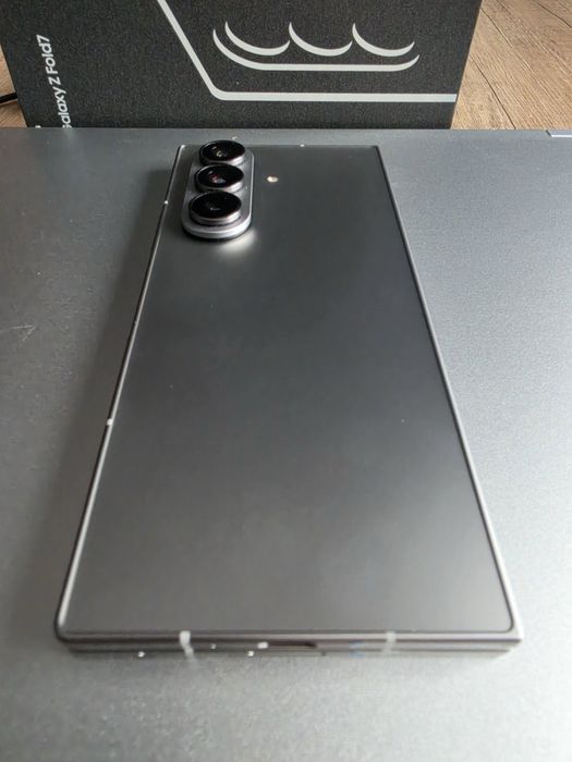 Samsung Galaxy Z Fold 7