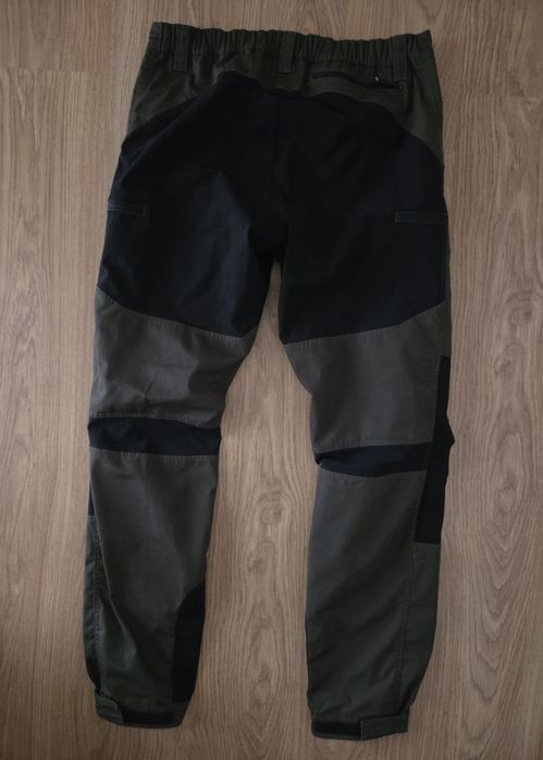 Revolution race мъжки панталони размер 54/Хл