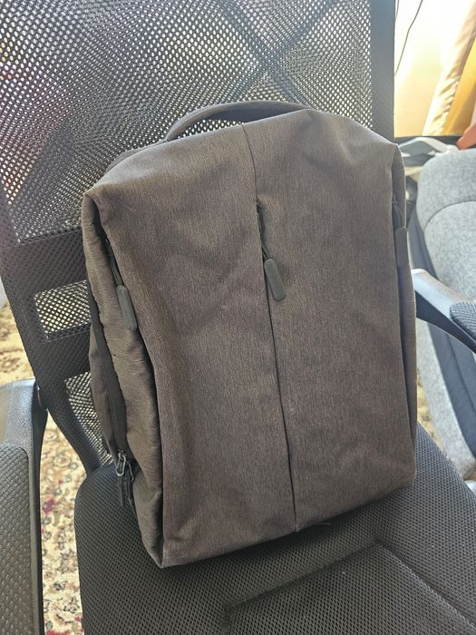 Рюкзаки школьные