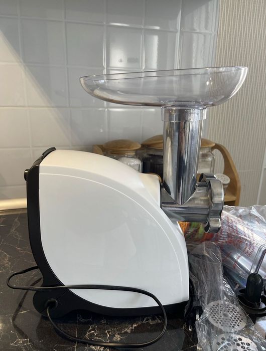 Продам мясорубку