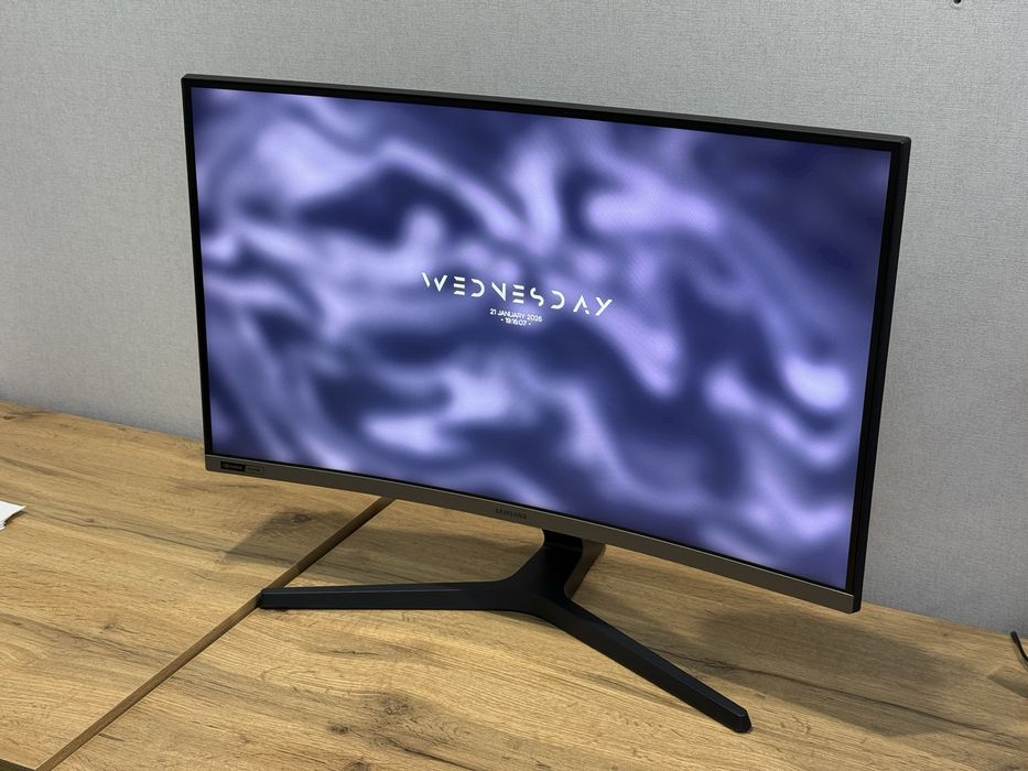 Монитор Samsung 240Hz