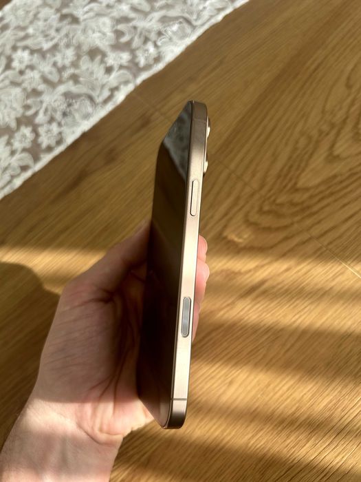 iPhone 16 Pro Max 256GB Desert Titanium