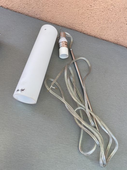 Тръбна лампа с млечно стъкло